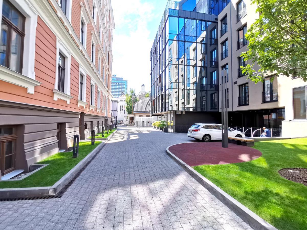 Lacplesa Downtown New 2-Bedroom Apartment Riga Exteriör bild